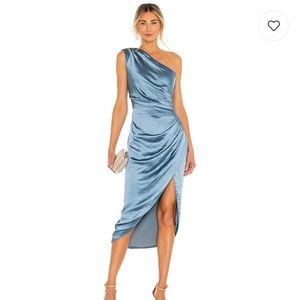 Cassini dress by Elliatt